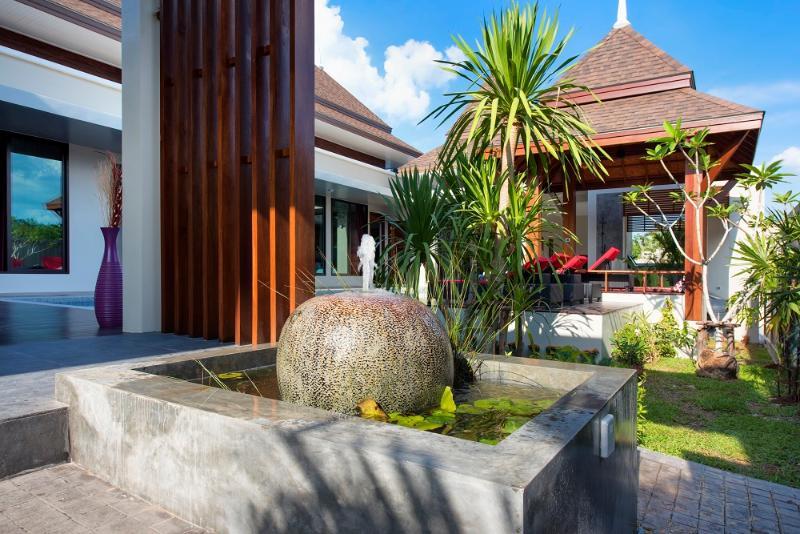 Narintara Private Pool Villas - Free Tuk-Tuk Service To The Beach! Ao Nang Exterior foto